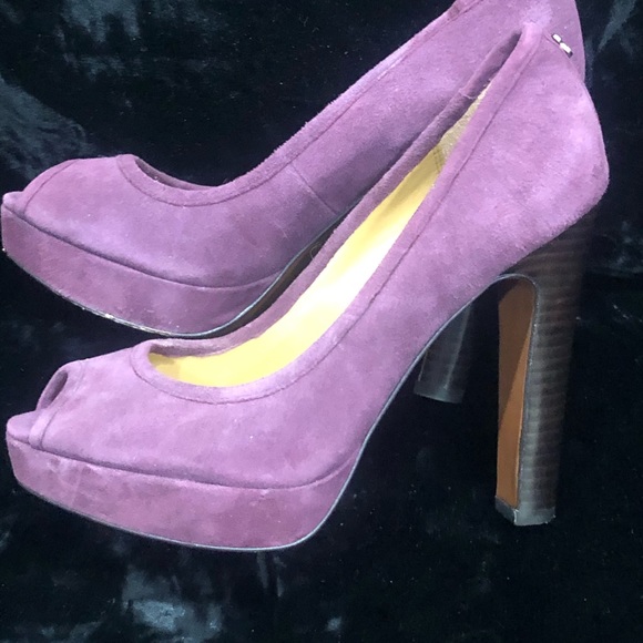 COACH suede peep toe pumps - Picture 6 of 8